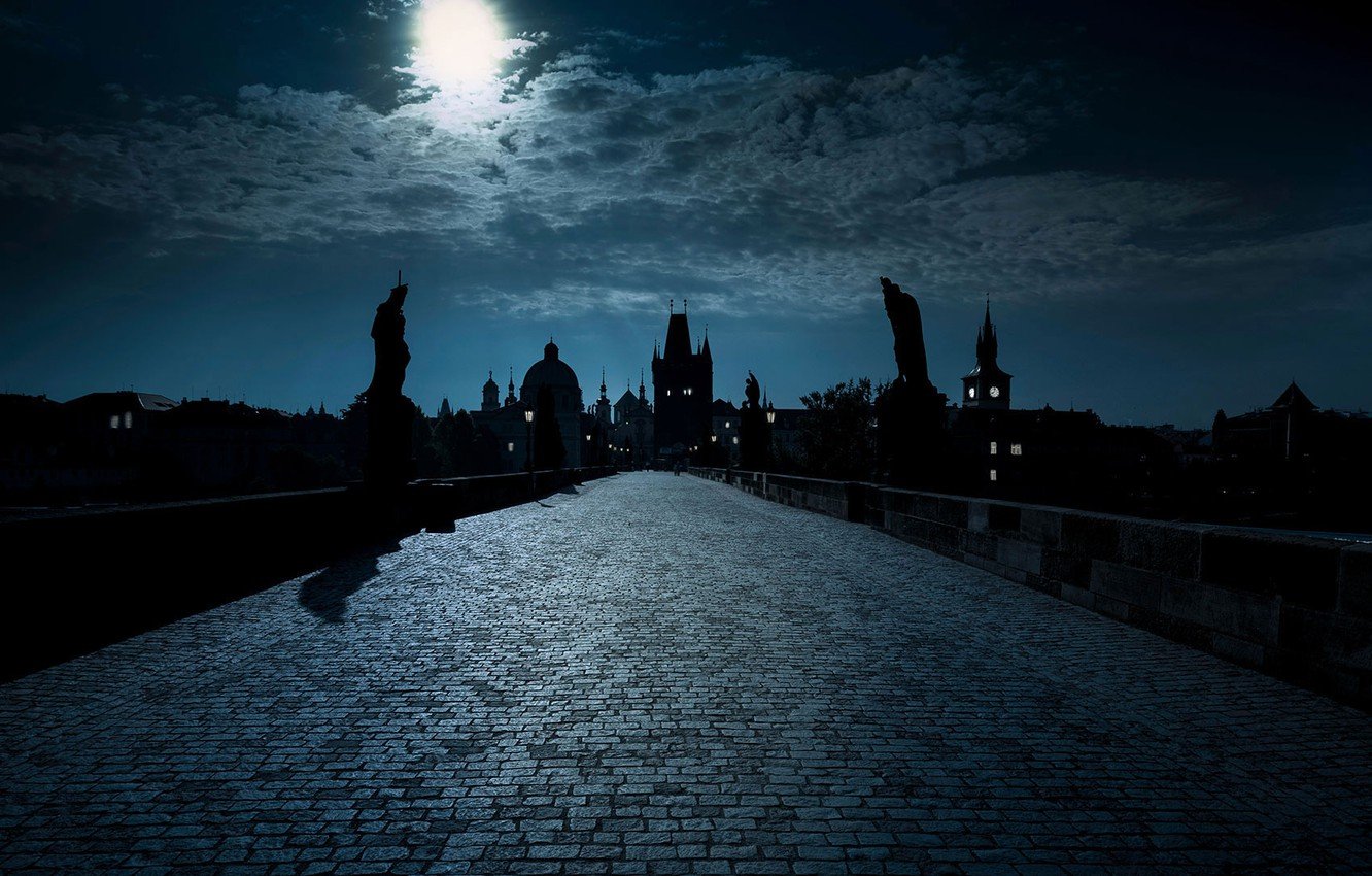 Карлов мост Прага под луной